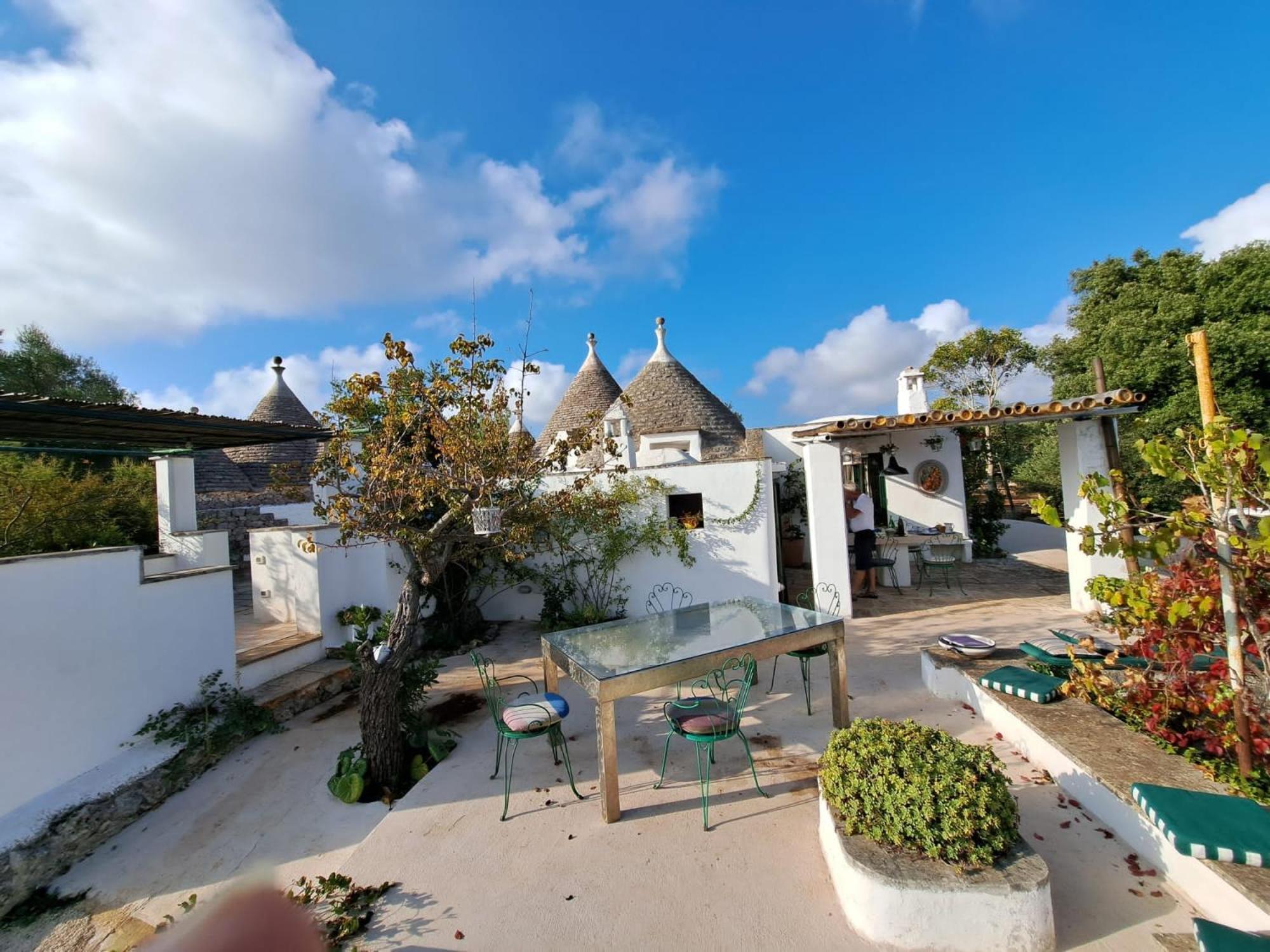 Trulli Di Ivana Ostuni Exterior photo